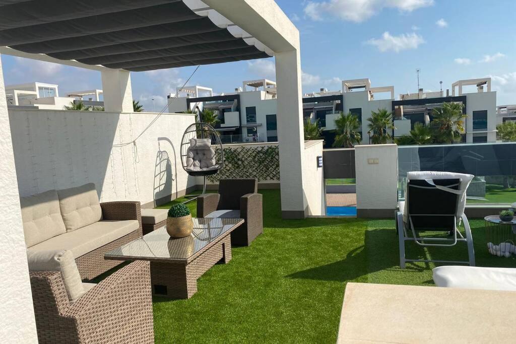 Luxury Penthouse Oasis Beach VIII Orihuela Costa Punta Prima Торевьиа Экстерьер фото