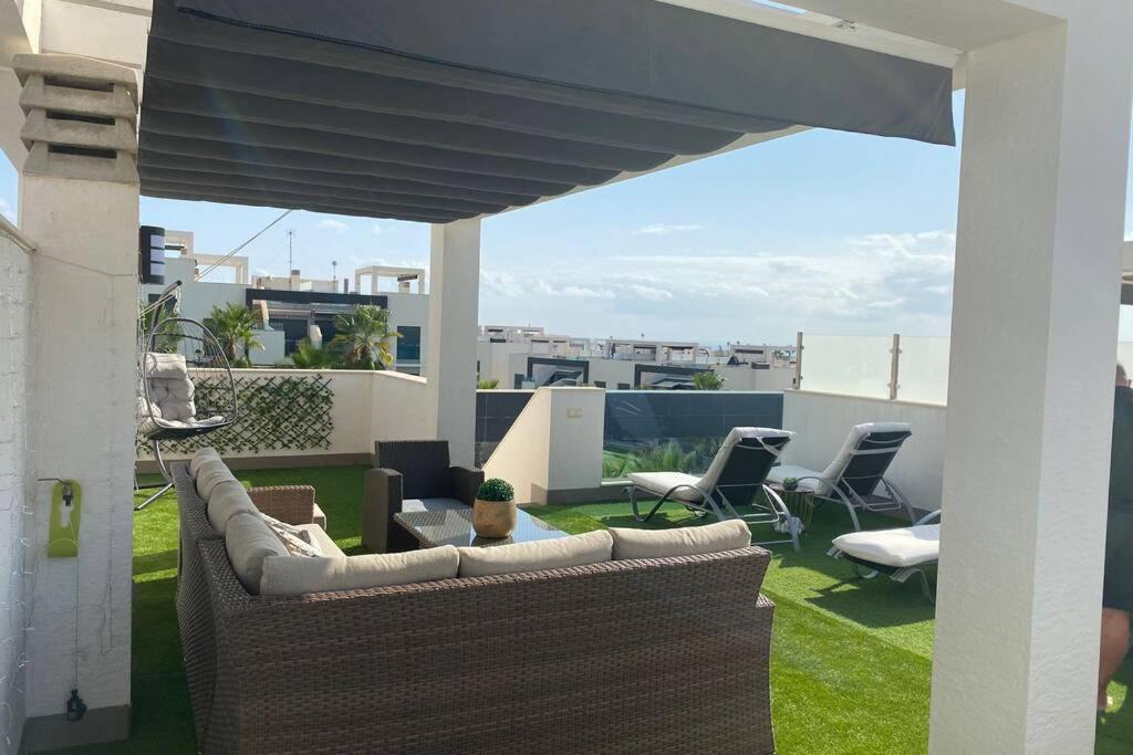 Luxury Penthouse Oasis Beach VIII Orihuela Costa Punta Prima Торевьиа Экстерьер фото