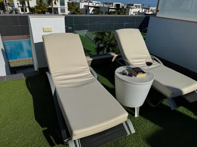 Luxury Penthouse Oasis Beach VIII Orihuela Costa Punta Prima Торевьиа Экстерьер фото